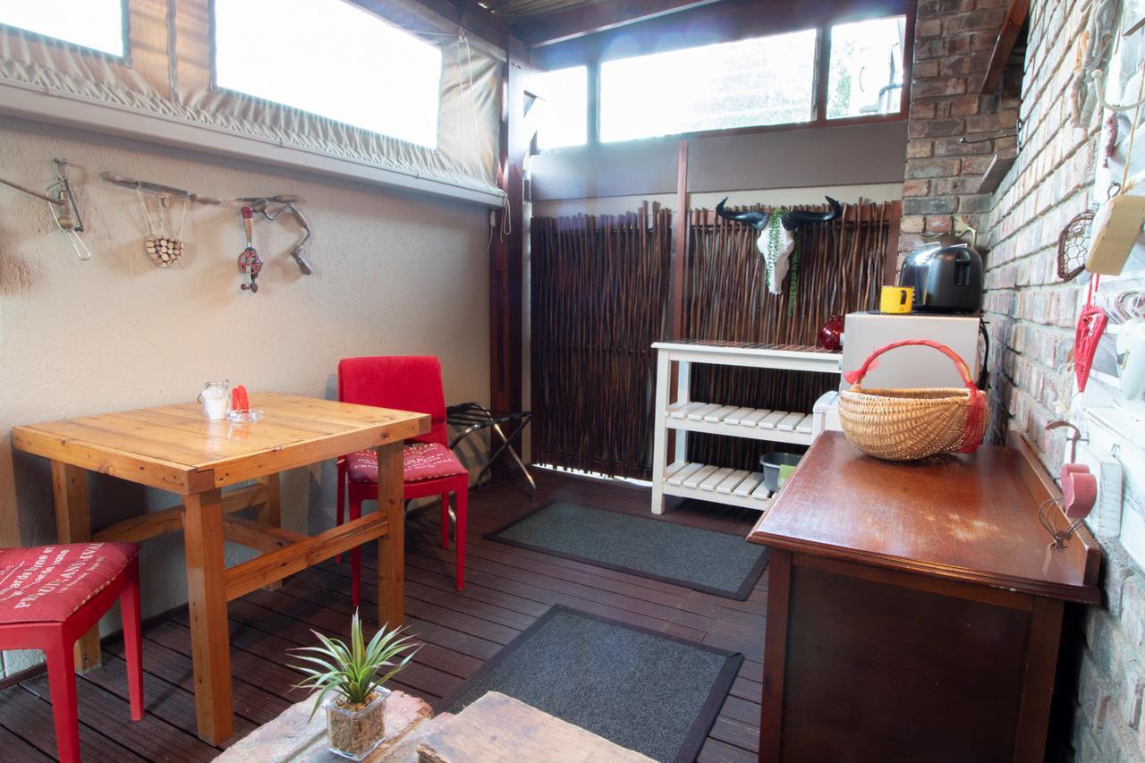 Earthbound Guest House Oudtshoorn Ngoại thất bức ảnh